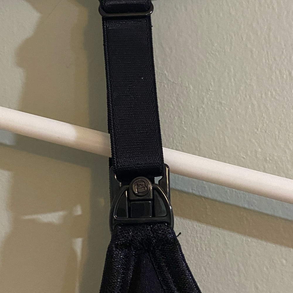 Medela Nursing Slimming Camisole - Picture 7 of 7